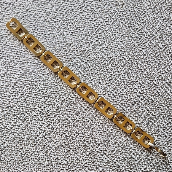 Christian Dior Vintage CD 18k Gold Plated Bracelet - Picture 4 of 10